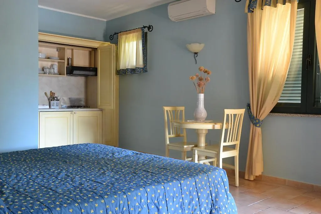 Hotel Villa Del Parco La Maddalena  La Maddalena (Sassari)