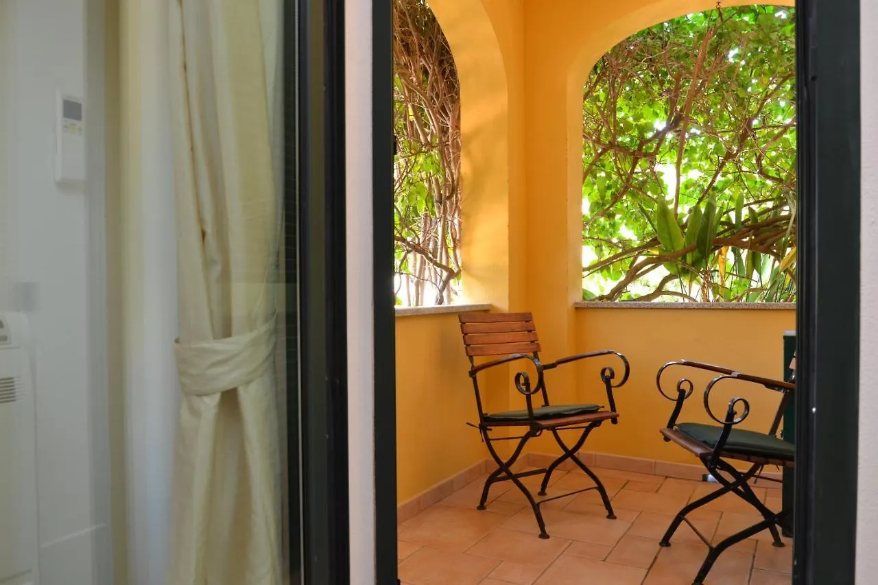 Hotel Villa Del Parco La Maddalena  La Maddalena (Sassari)