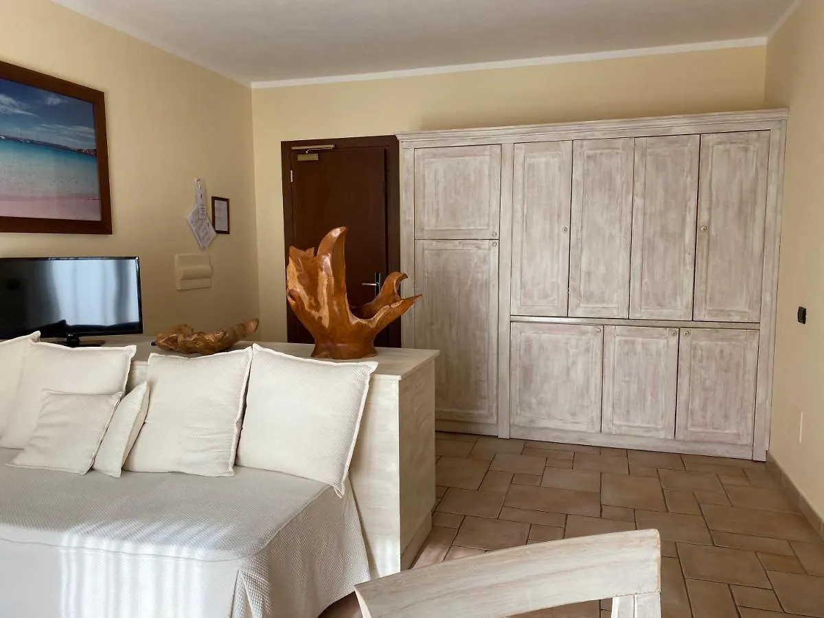 Hotel Villa Del Parco La Maddalena