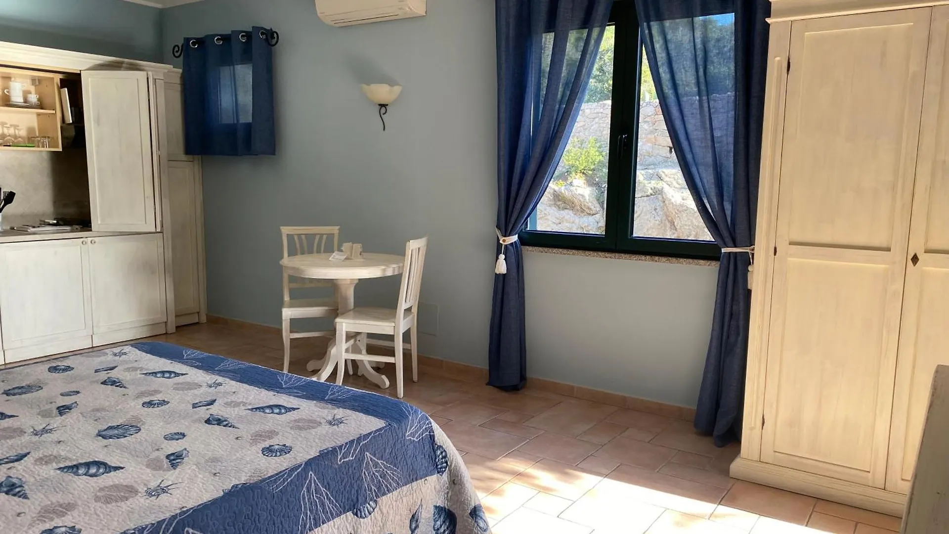 Hotel Villa Del Parco La Maddalena  Itália