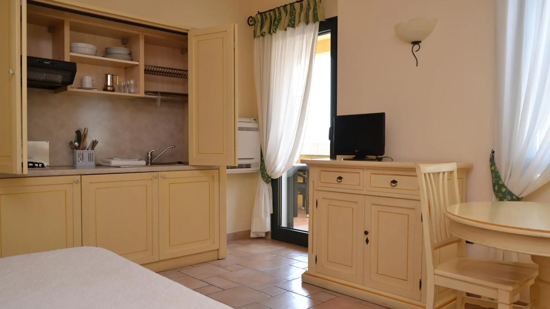 Hotel Villa Del Parco La Maddalena