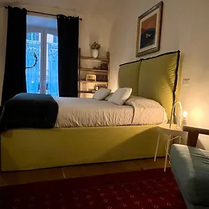 https://a-casa.it-romehotels.com